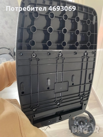 Продавам Logitech G920 Driving Force + скоростен лост и педали, снимка 8 - Xbox конзоли - 52911240