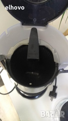 Кафе машина за шварц Philips, снимка 3 - Кафемашини - 39027222