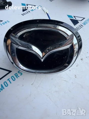 BDMT-51-730 задна дръжка за багажник с емблема и бутон за отваряне от Mazda 3, 2.5 SKYACTIV-G