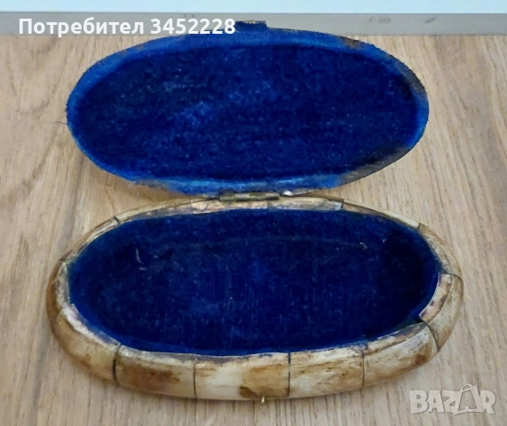 кутийка от кост и месинг за колекционери , снимка 3 - Антикварни и старинни предмети - 52776532