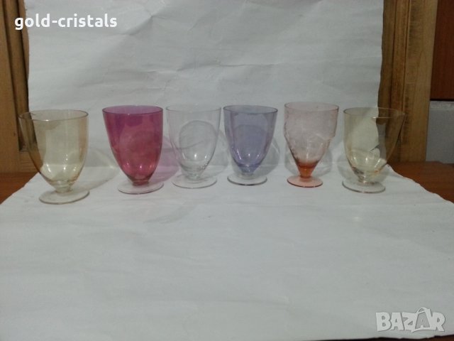 Ретро стъклени чаши