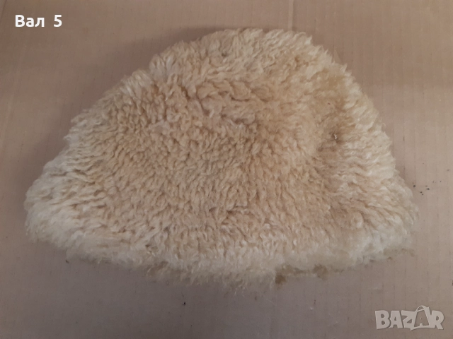 Стар калпак от агнешка кожа, снимка 2 - Антикварни и старинни предмети - 52576022