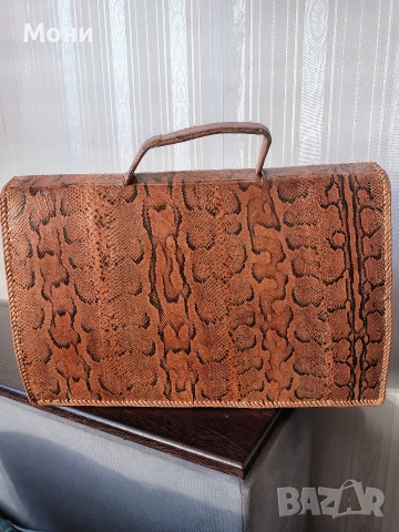 чанта 100 %ЕСТЕСТВЕНА ЗМИЙСКА КОЖА , снимка 2 - Чанти - 52937363