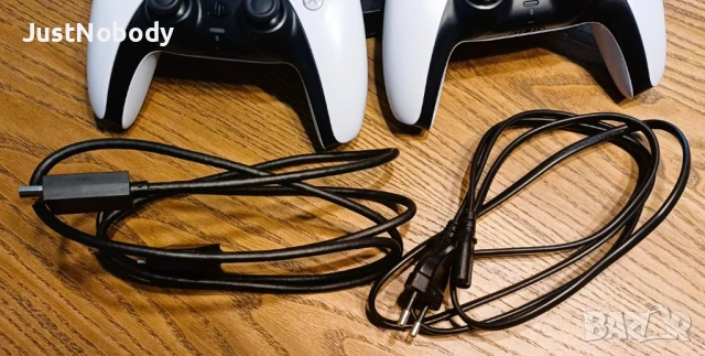 PlayStation 5 Digital Edition + 2 джойстика + зарядна станция, снимка 7 - PlayStation конзоли - 53483102