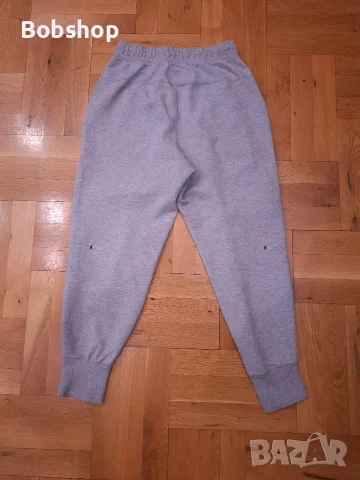 Дамско долнище Nike Sportswear Tech Fleece Pants, снимка 8 - Спортни екипи - 56344706