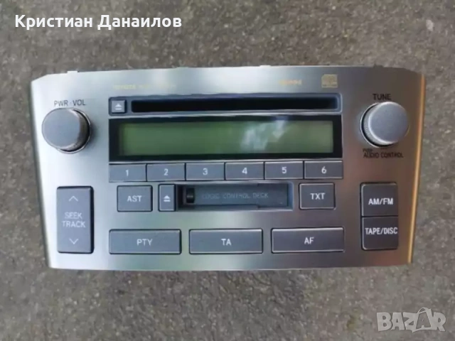 CD  радио за Toyota avensis t25