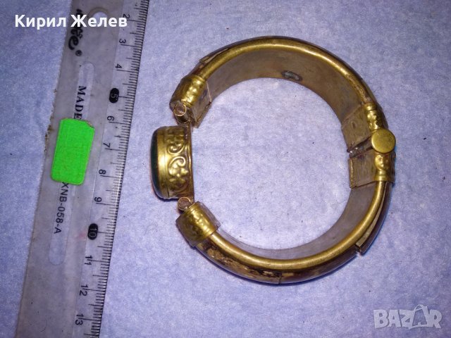 СТАРА БРОНЗОВА СКЪПОЦЕННА ТИБЕТСКА ГРИВНА с КАМИЛСКА КОСТ и ГОЛЯМ КАМЪК ШЛИФОВАН ЗЕЛЕН НЕФРИТ 38324, снимка 17 - Антикварни и старинни предмети - 41267877