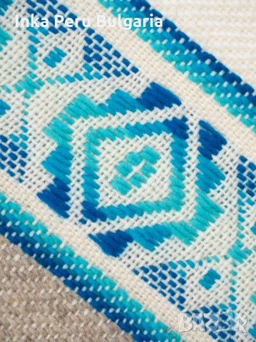 Автентичнo еквадорско унисекс пончо, 100% вълна, снимка 6 - Блузи с дълъг ръкав и пуловери - 35855745