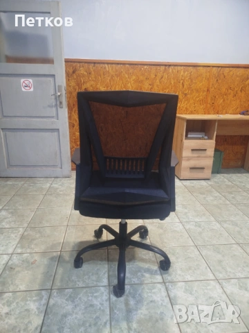 Черен офис стол Юки, снимка 4 - Столове - 53350166