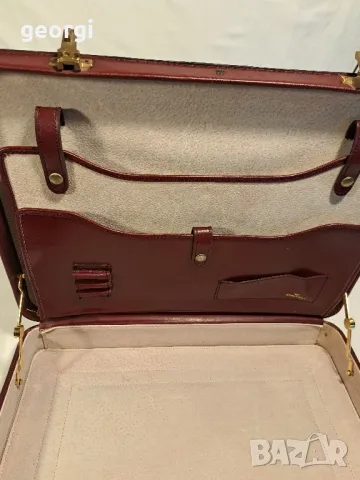 кожено бизнес куфарче Crown's club   1/3, снимка 11 - Куфари - 48258603