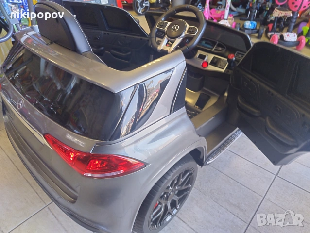 MERCEDES акумулаторен джип M CLASS сив, снимка 8 - Други - 53849630