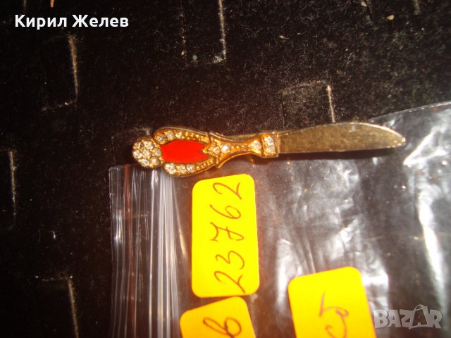СТИЛНА РЕТРО АРТ БРОНЗОВА с КРИСТАЛИ и ЕМАЙЛ БРОШКА 23762, снимка 6 - Други - 33867003