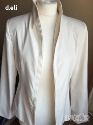 FENDI Original. Size M 100% Коприна Страхотно сако , снимка 5 - Блузи с дълъг ръкав и пуловери - 39110506