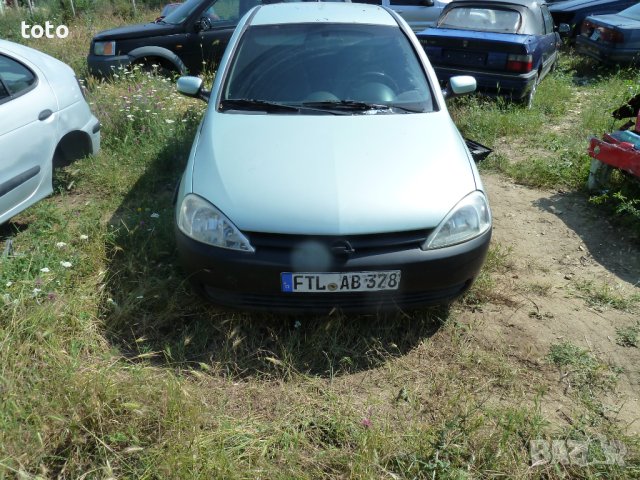 Opel Corsa 1.0, снимка 2 - Автомобили и джипове - 41345849