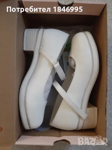 Обувки 32 номер,обували два пъти за повод,без забележки 