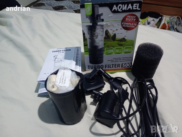 Продавам вътрешен филтър помпа Aquael fan filter 