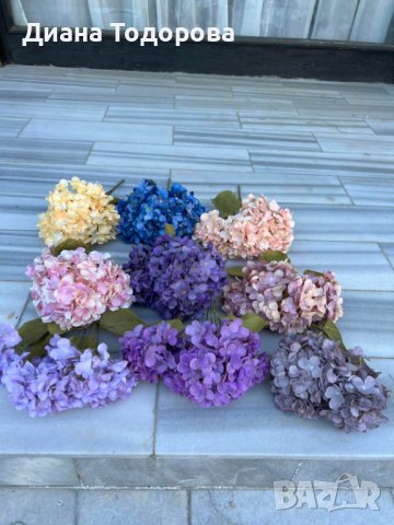 Двуцветна хортензия – меланж, изкуствена в Изкуствени цветя в гр. Русе -  ID38638540 — Bazar.bg