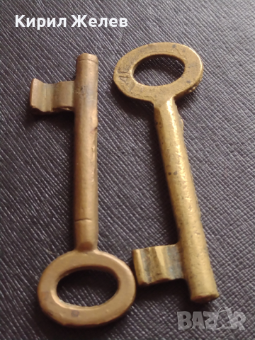 Два стари ключа за брава от соца за КОЛЕКЦИЯ ДЕКОРАЦИЯ БИТОВ КЪТ 41023, снимка 3 - Други ценни предмети - 44710438