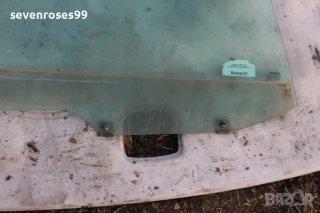 Стъкло задно дясно Рено Лагуна1 1997 Renault Laguna 1 хечбек, снимка 2 - Части - 48581003