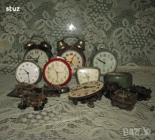 Механични будилници за части, сет , снимка 8 - Антикварни и старинни предмети - 53249099