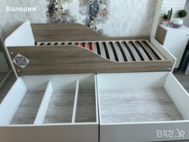 Легло. Две шкафчета. Подматрачна рамка , снимка 2 - Спални и легла - 35937626