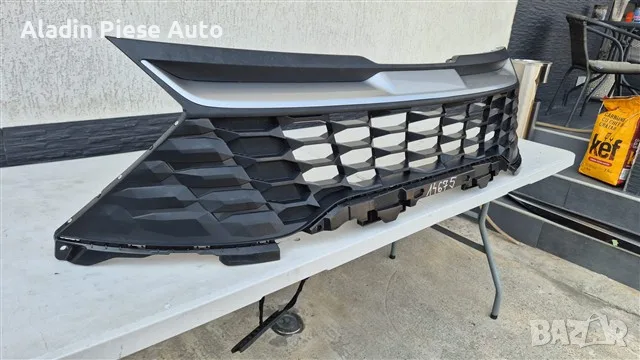 Централна решетка за предна броня Kia Sportage година 2022 2023 2024 2025 86351-R2000 , снимка 3 - Аксесоари и консумативи - 56068640