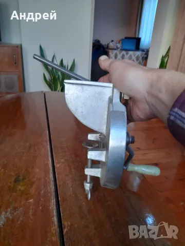 Стара мелячка,ренде, снимка 4 - Антикварни и старинни предмети - 49010342