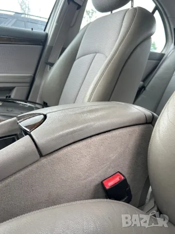 Подлакътник / Барче Мерцедес Е класа W211 Сиво барче капаци 