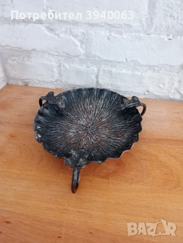 Стар пепелник от ковано желязо , снимка 10 - Антикварни и старинни предмети - 52484485