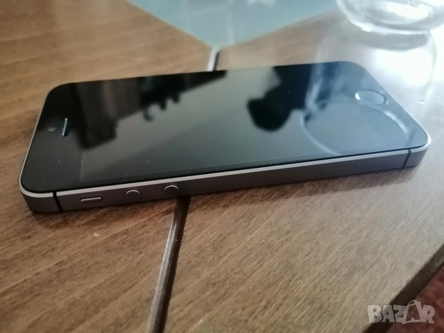 За части iPhone SE, снимка 4 - Apple iPhone - 52704305