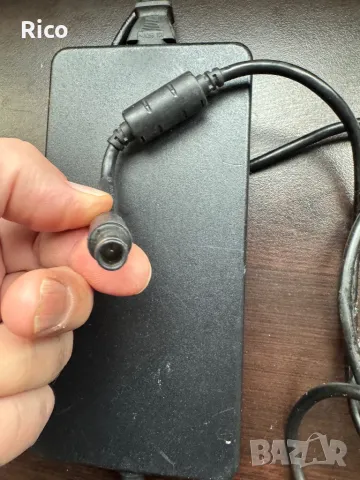 Оригинален Адаптер Dell , снимка 3 - Друга електроника - 49794658