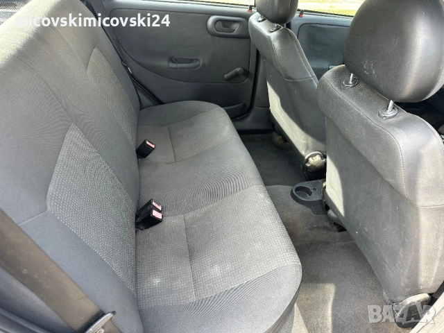 Opel Corsa 1.2 klima, снимка 9 - Автомобили и джипове - 53724700