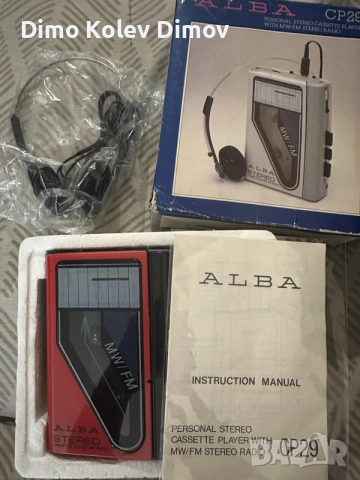 Уокмен ALBA като чисто нов. Opened never used. Рядък модел в червен цвят. Без забележки.