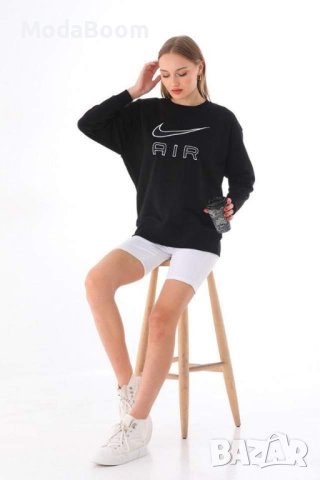 Дамски блузи Nike , снимка 3 - Блузи с дълъг ръкав и пуловери - 42696869