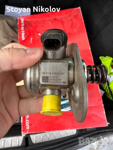 Горивна помпа за високо налягане BMW 440i  B58 HPFP оригинална, снимка 2 - Части - 39752074