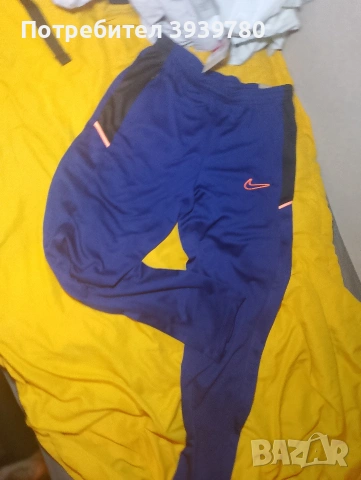 оригинални долнища на Nike Barselona Chelsi , снимка 5 - Спортни дрехи, екипи - 53470712