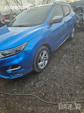 NISSAN Qashqai 1. 7 dCi 4x4 Tekna , BOSE , Автоматик, снимка 4 - Автомобили и джипове - 53261257