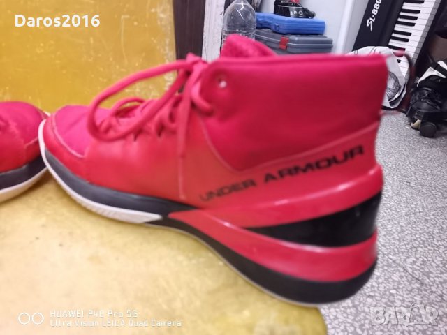 Страхотни кецове Under Armour 36,5 номер, снимка 5 - Кецове - 34395870