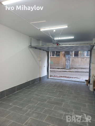 Давам под наем гараж и шест паркоместа до него., снимка 2 - Гаражи и паркоместа - 53509120