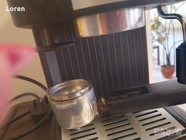 *Delonghi*Кафемашина, снимка 4 - Кафемашини - 52854628