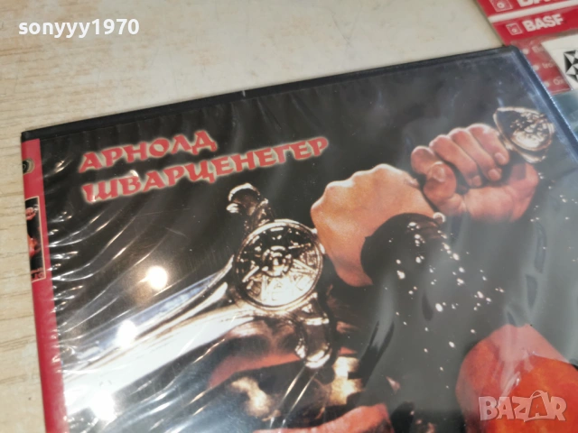 ЧЕРВЕНАТА СОНЯ ДВД 0503261628H1E6R66, снимка 12 - DVD филми - 53724052