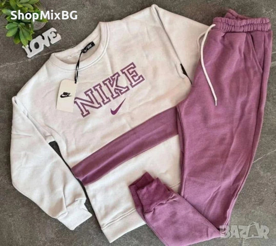 Nike дамски екип