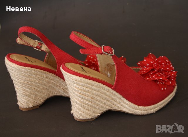 Сандали Червени CLARKS номер 38, нови, снимка 5 - Дамски елегантни обувки - 40570884