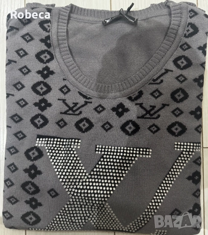Блуза Louis Vuitton, снимка 2 - Блузи с дълъг ръкав и пуловери - 52333175