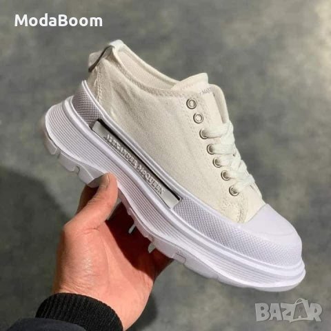 Дамски обувки Alexander McQueen , снимка 3 - Кецове - 41621083