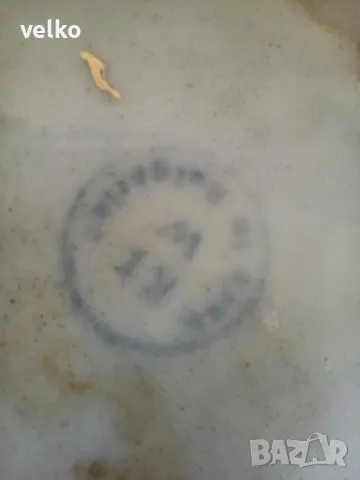 Малък порцеланов позлатен сервиз, снимка 8 - Сервизи - 50141586