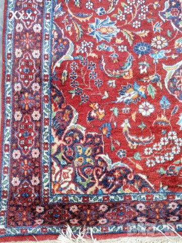 Ръчно тъкана вълнена пътека.Произход Иран.Топ качество за ценители., снимка 3 - Пътеки - 49392805