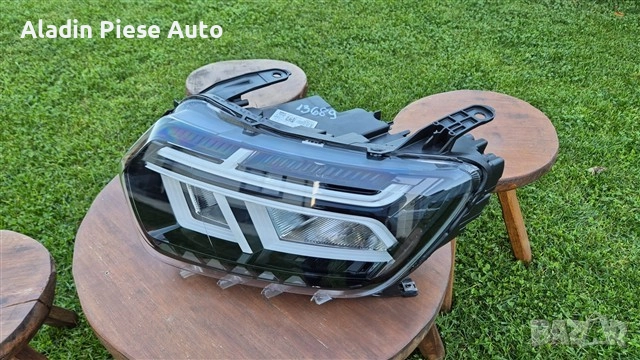 Ляв фар Dacia Duster година 2021 2022 2023 2024, код 260602465R , снимка 2 - Аксесоари и консумативи - 52451927