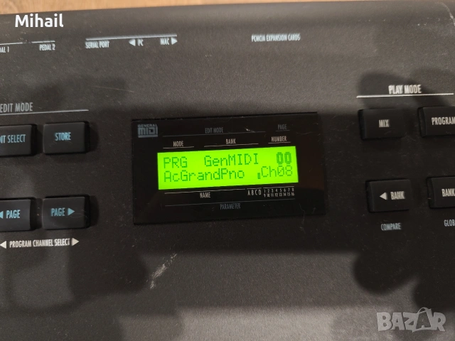 Синтезатор Алесис, пиано, Alesis QS8, снимка 10 - Синтезатори - 53477642