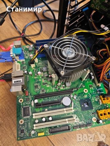 дънни платки с процесори 